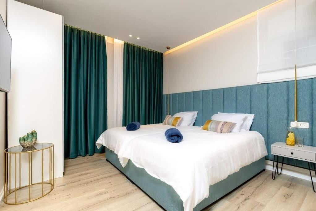 L.T.D Luxury Apartments 4 Bedroom Panoramic View Tiberias Ngoại thất bức ảnh