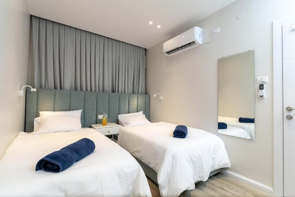 L.T.D Luxury Apartments 4 Bedroom Panoramic View Tiberias Ngoại thất bức ảnh